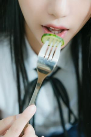 豪放女大兵bd_爱奇艺VIP神马影院手机在线