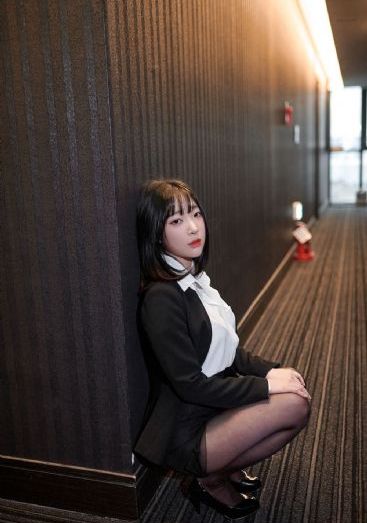 美女和男人一起差差_蓝光手机免费观看完整