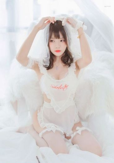 19韩国主播青草vip_JVID性感写真