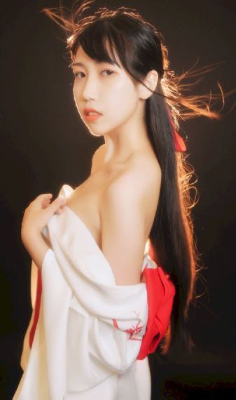 电影《睫毛膏2》在线_1080P电影免费在线