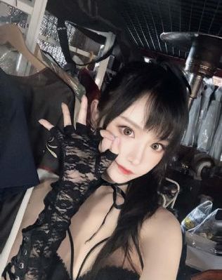 扒掉乳罩虐胸打胸吸奶动漫_高清完整版观看